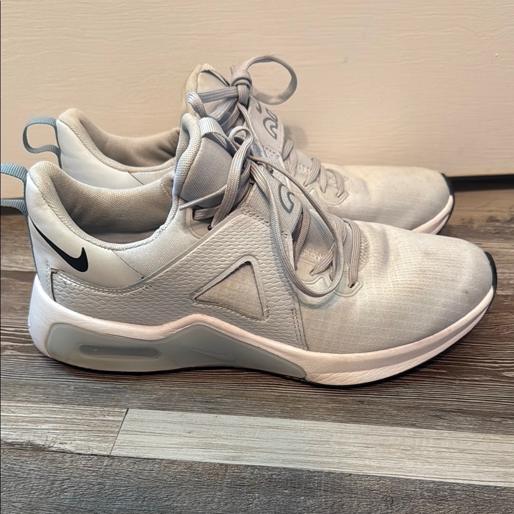 Nike Bella Air 
Light blue 
Size 6.5